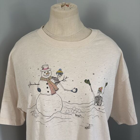 American Eagle Oversized Limited Edition Holiday Tee Shirt Size XS - Picture 1 of 11